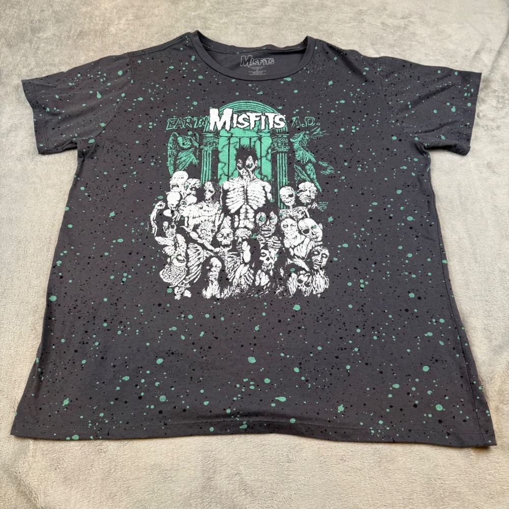 Misfits Earth AD Graphic T Shirt XL Mens Gray Punk Band Splatter Horror Rock‎